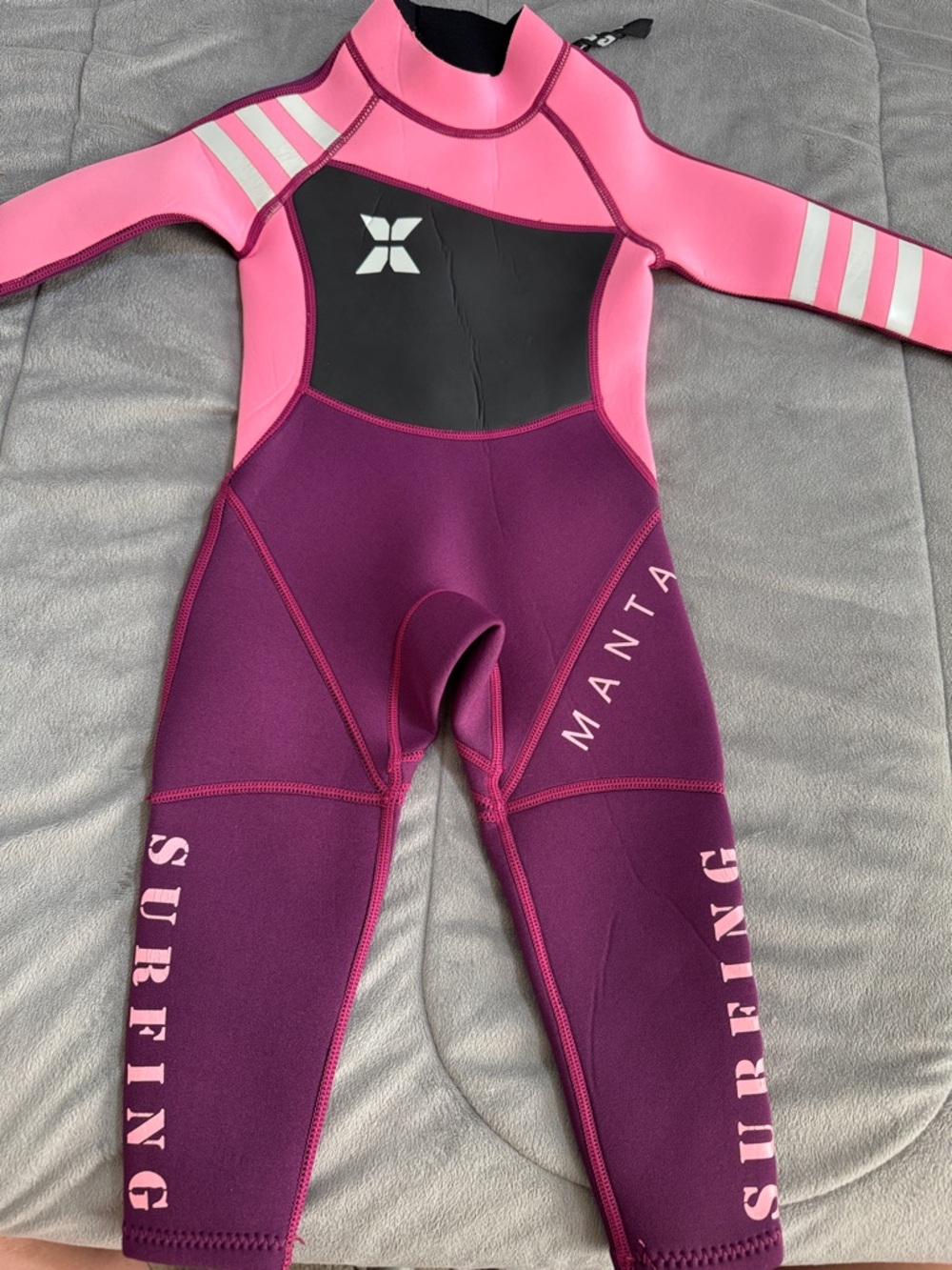 Dive & sail Manta Kids Pink & Purple Surfing One-Piece Wetsuit Sz 3-4T
